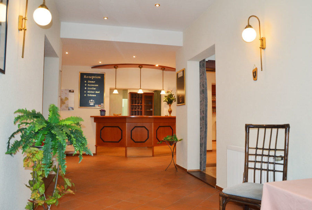 Hotel Zur Hallenburg Kurort Steinbach-Hallenberg Exterior foto